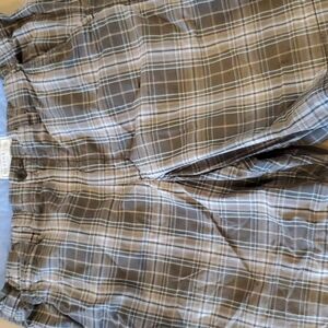 Merona  36w brown plaid shorts